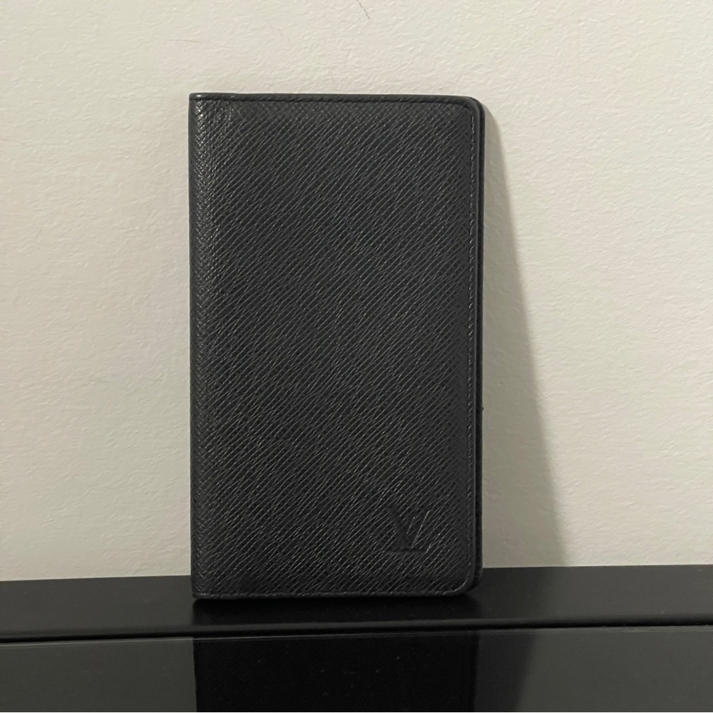 Louis Vuitton Black Taiga Leather Wallet-pocket organizer Authentic